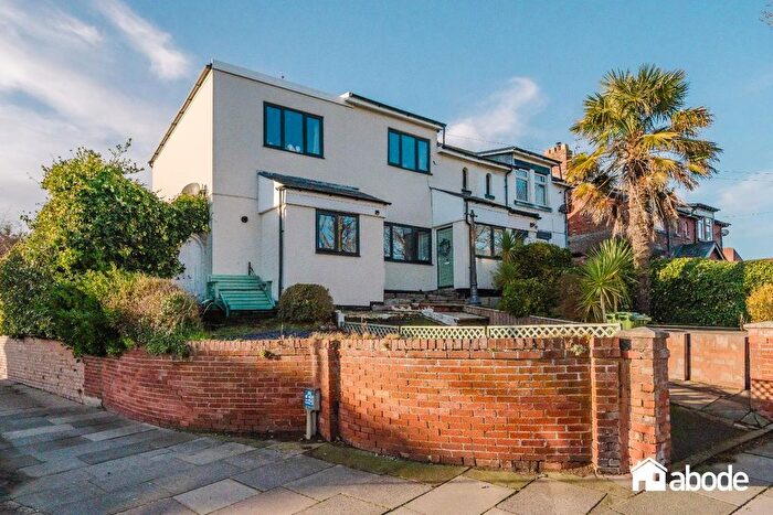 3 Bedroom Semi Detached House For Sale In School Road, Hightown, Liverpool, L38