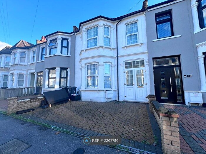 3 Bedroom Terraced House To Rent In Mortlake Road, Ilford, IG1