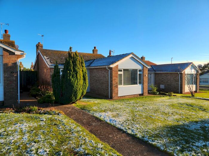 2 Bedroom Bungalow To Rent In St Johns Drive, Westham, Eastbourne, BN24