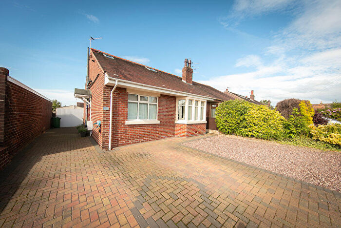 3 Bedroom Semi-Detached Bungalow For Sale In No., Fylde View Close, Poulton-le-Fylde, Lancs, FY6