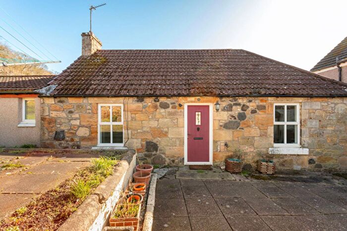 2 Bedroom Cottage For Sale In School Street, Markinch, Glenrothes, Fife, KY7