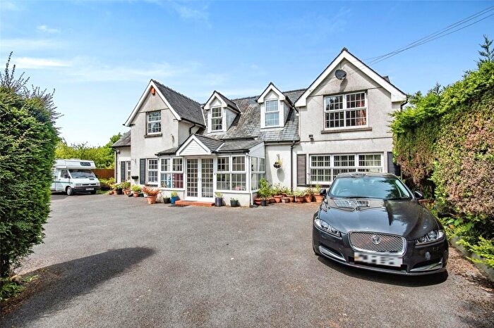 6 Bedroom Detached House For Sale In Myrtle Hill, Pensarn, Carmarthen, SA31