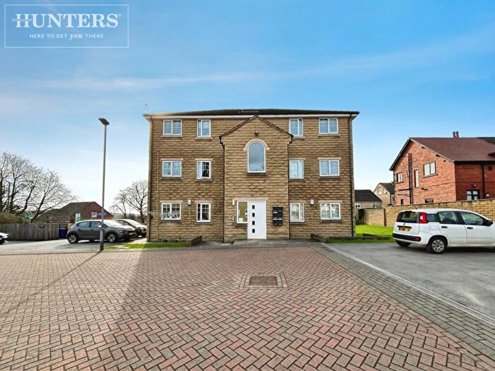 2 Bedroom Apartment For Sale In Hallcroft Gardens, Hoyland, Barnsley, S74