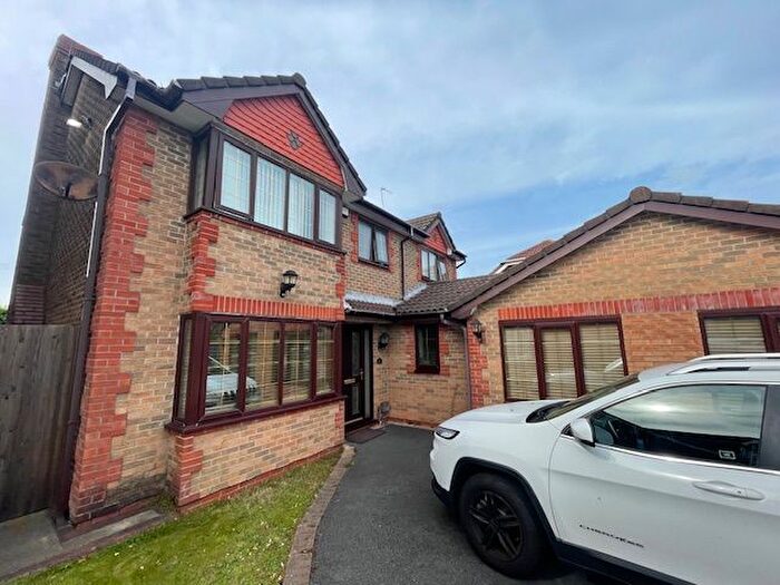 4 Bedroom Detached House To Rent In Liverpool, L12