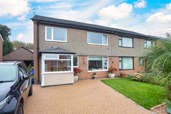 3 Bedroom Semi-Detached House For Sale In Clougha Avenue, Lancaster, LA1