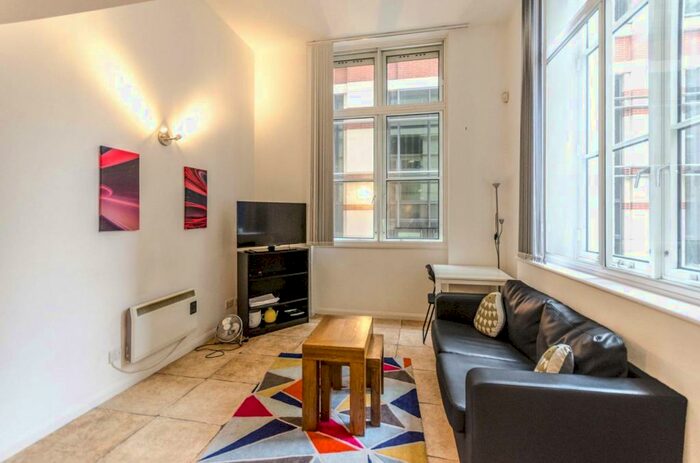 1 Bedroom Flat To Rent In Friar Street, Clerkenwell, London, EC4V