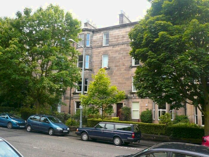 2 Bedroom Apartment To Rent In Gladstone Terrace, Edinburgh, EH9