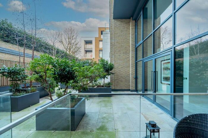 1 Bedroom Maisonette To Rent In Farm Lane, Fulham Broadway, London, SW6