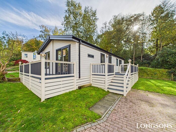 3 Bedroom Park Home For Sale In The Ridge West, St. Leonards-On-Sea, TN37