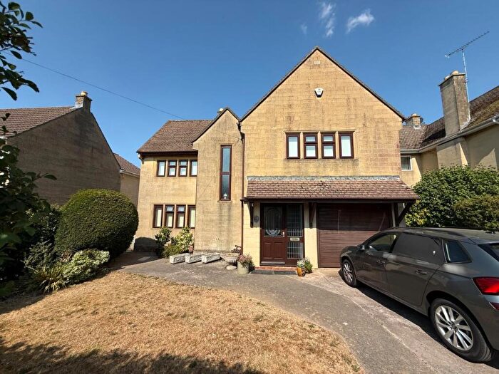 4 Bedroom Detached House For Sale In Manor Road, Keynsham, Bristol, BS31