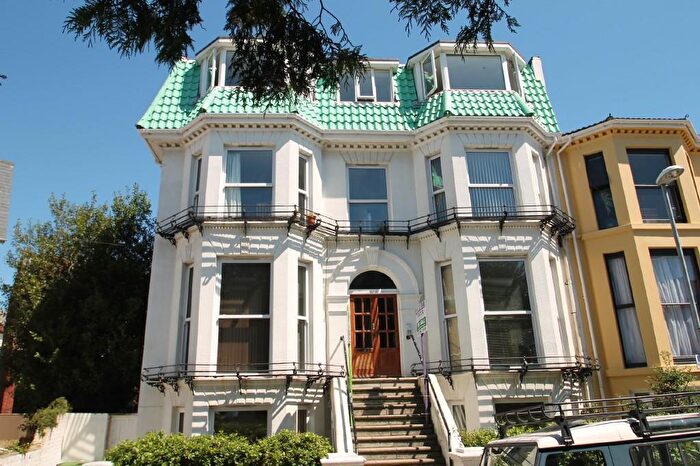 2 Bedroom Apartment To Rent In Eastern Villas Road, Southsea, PO4