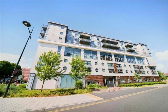 1 Bedroom Flat To Rent In Paramount, Beckhampton Street, Swindon, SN1