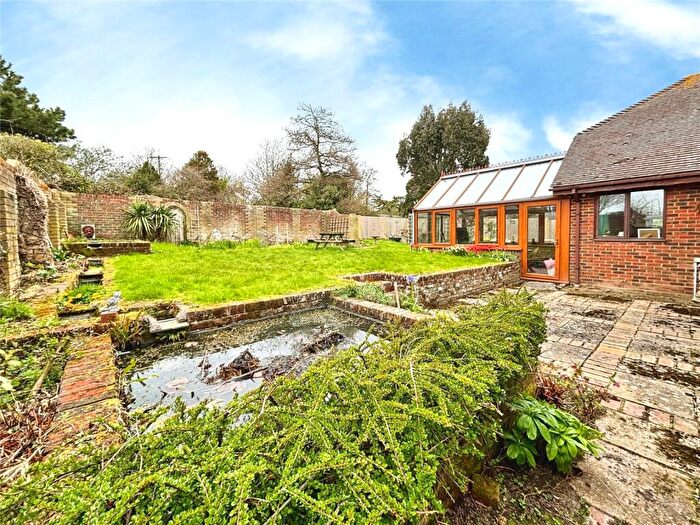 3 Bedroom Bungalow To Rent In Cherry Lane, Deal, Kent, CT14