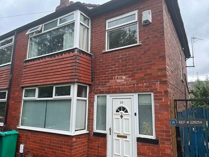 3 Bedroom Semi-Detached House To Rent In Delamere Street, Manchester, M11
