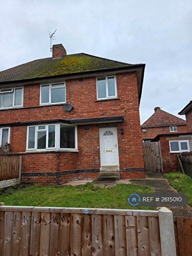 3 Bedroom Semi-Detached House To Rent In Lathkill Avenue, Ilkeston, DE7