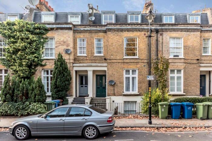 2 Bedroom Flat To Rent In Grosvenor Terrace, Camberwell, SE5