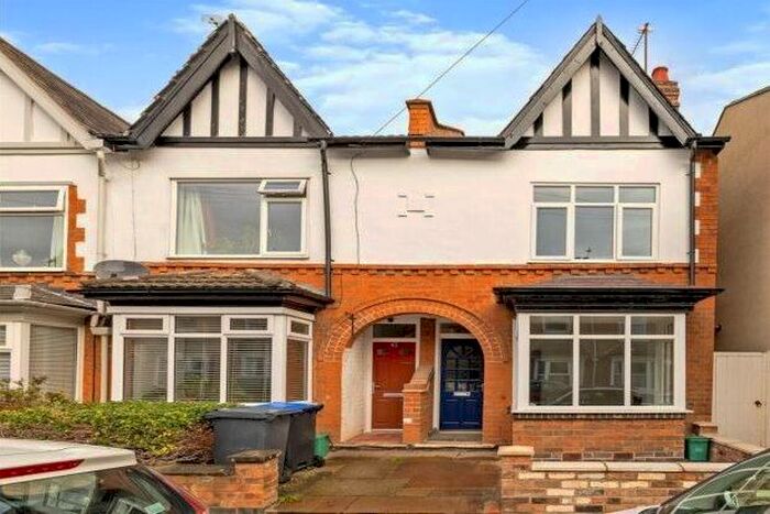 3 Bedroom End Of Terrace House To Rent In Paradise Street, Warwick, CV34