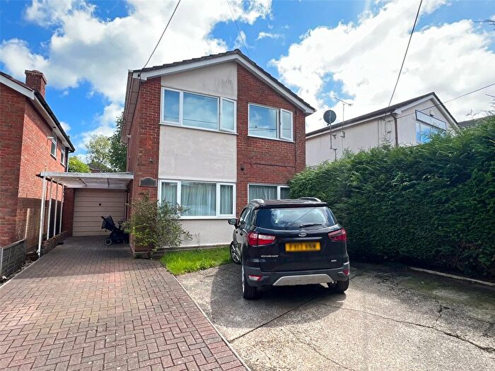 3 Bedroom Detached House To Rent In Lower New Road, West End, Southampton, Hampshire, SO30
