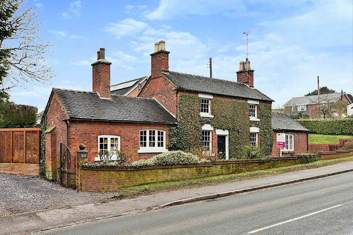 3 Bedroom Detached House For Sale In Uttoxeter Road, Tean, Stoke On Trent, ST10