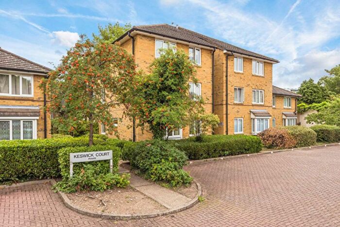 2 Bedroom Flat To Rent In Malyons Road, Lewisham, SE13