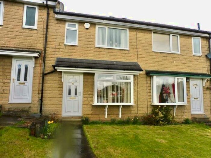 3 Bedroom House To Rent In Thistle Close, Huddersfield, HD2