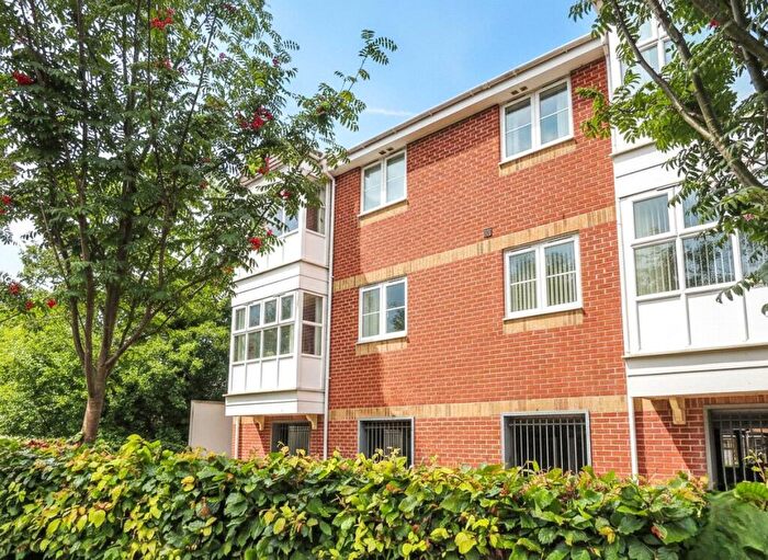 2 Bedroom Apartment For Sale In Blackhorse Close, Downend, Bristol, BS16
