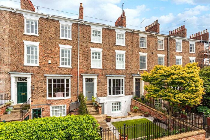 5 Bedroom Terraced House For Sale In South Parade, York, YO23