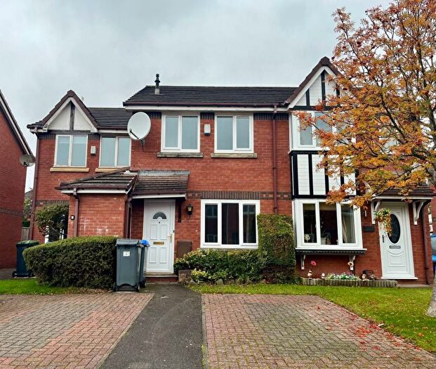 2 Bedroom Property To Rent In St Catherine Close, Blackpool, Lancashire, FY3