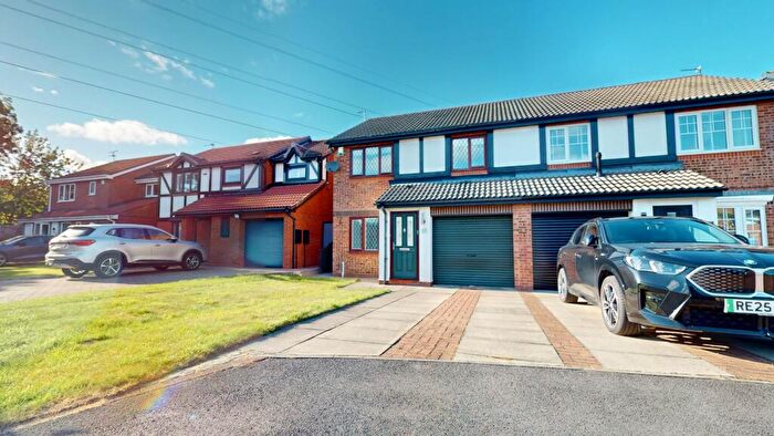 3 Bedroom Semi-Detached House For Sale In Fareham Grove, Boldon Colliery, Tyne And Wear, NE35