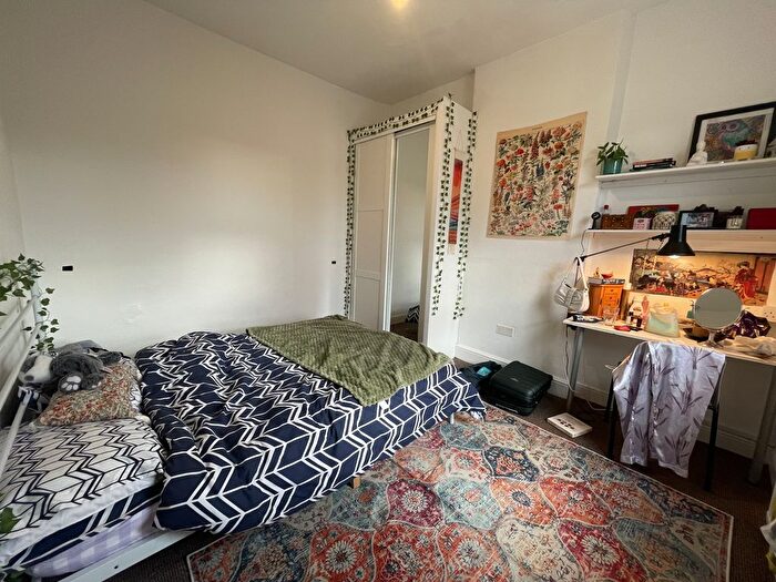 4 Bedroom Property To Rent In Crwys Road, Cathays, Cardiff, CF24