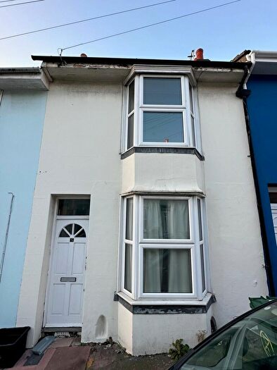 3 Bedroom Terraced House To Rent In Belgrave Street, BN2