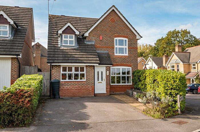 3 Bedroom Detached House For Sale In Primrose Close, Chandler's Ford, Eastleigh, SO53