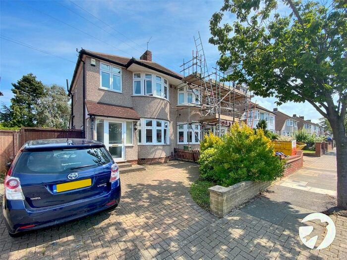 4 Bedroom Semi-Detached House To Rent In Andover Road, Orpington, Kent, BR6
