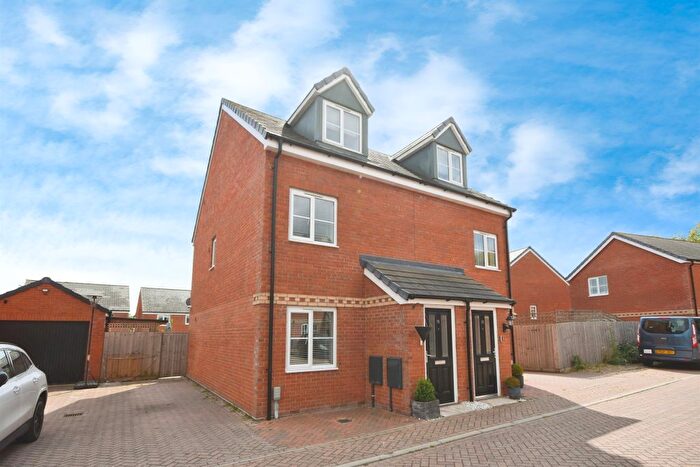 3 Bedroom Property For Sale In Webb Close, Haverhill, CB9