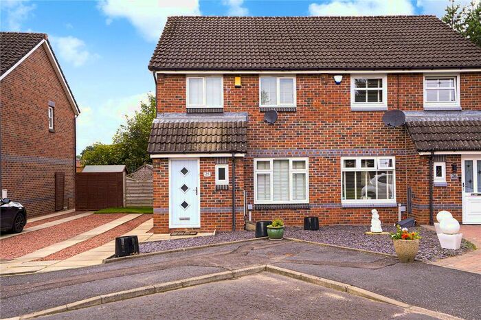 3 Bedroom Semi-Detached House To Rent In Chirmorie Crescent, Glasgow, G53