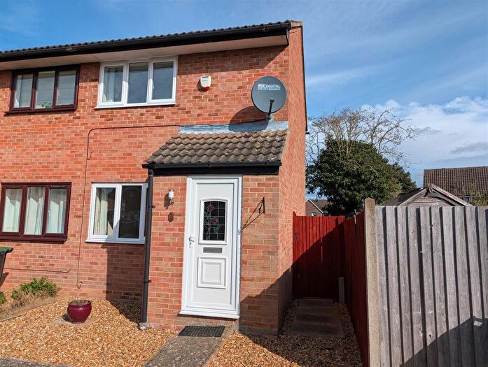2 Bedroom House To Rent In Primrose Lane, Soham, Ely, CB7