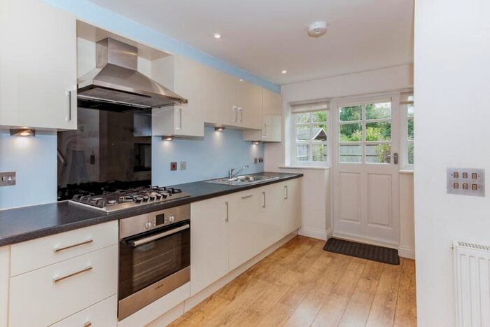 2 Bedroom End Of Terrace House To Rent In Banbury Road, Oxford, OX2