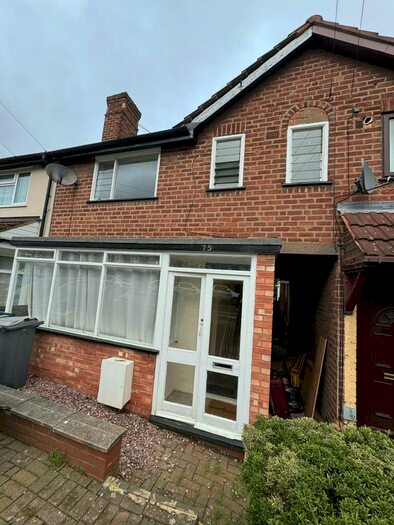 3 Bedroom Semi-Detached House To Rent In Cramlington Road, Birmingham, B42