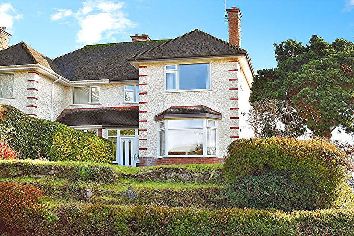 3 Bedroom Semi Detached House For Sale In School Lane, Countess Wear, Exeter, EX2