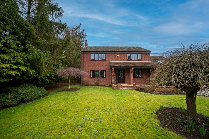 4 Bedroom Detached House For Sale In Cairn Lodge, Woodrow Lane, Great Moulton, Norwich, Norfolk, NR15