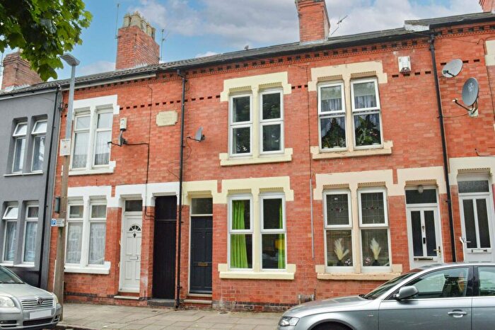 2 Bedroom Terraced House For Sale In Skipworth Street, Highfields, Leicester, LE2