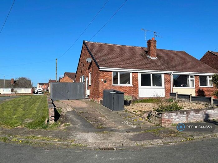2 Bedroom Bungalow To Rent In Linden Drive, Crewe, CW1