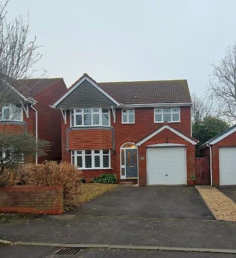 4 Bedroom House To Rent In College Green, Yeovil, BA21
