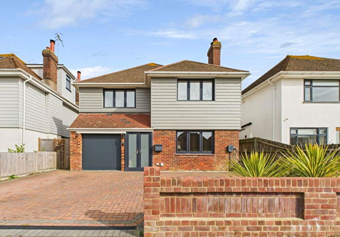 4 Bedroom Detached House For Sale In Bernard Road, Worthing, BN11