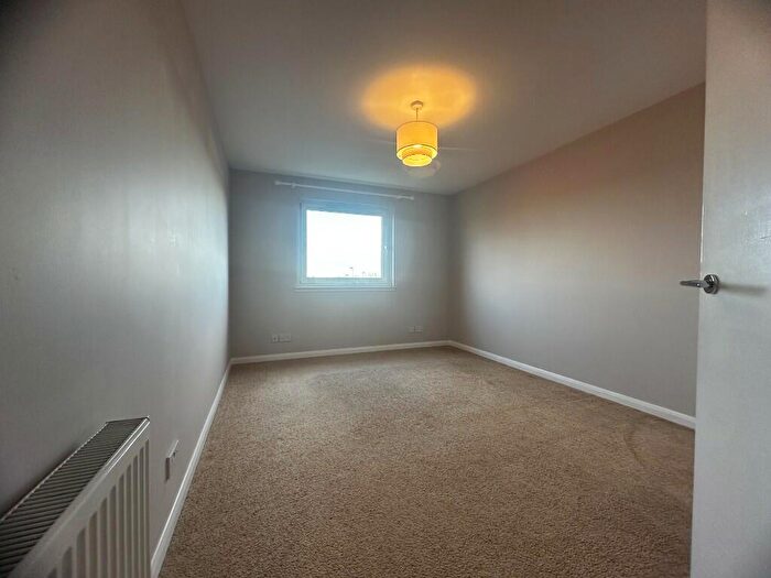 2 Bedroom Flat To Rent In Cocklebie Road, KA3