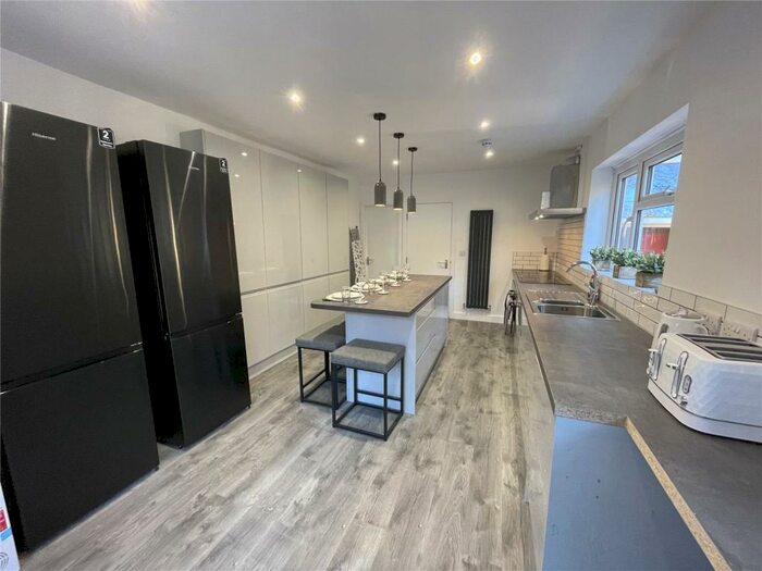 1 Bedroom Property To Rent In Sneinton Dale, Nottingham, Nottinghamshire, NG2