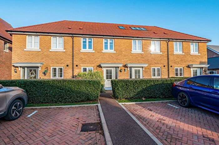 2 Bedroom Terraced House For Sale In Bowles Close, North Bersted, PO21