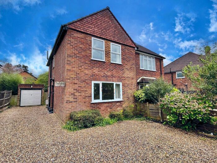 3 Bedroom Semi-Detached House To Rent In Chertsey Road, Windlesham, GU20