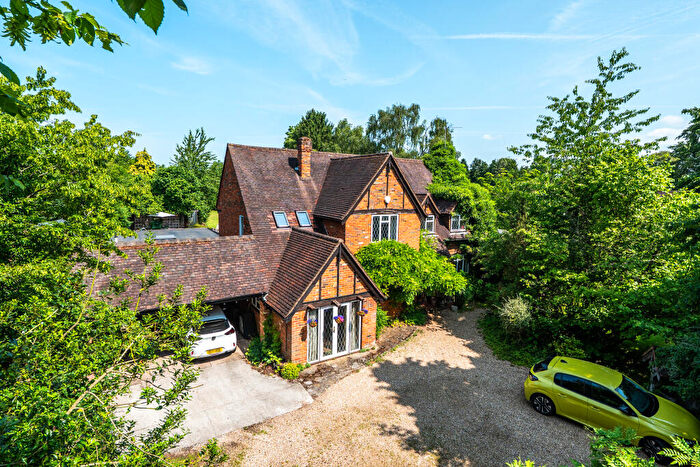 5 Bedroom Detached House For Sale In Pinkneys Drive, Pinkneys Green, Maidenhead, SL6