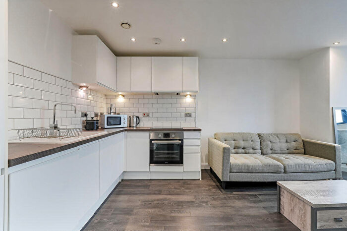 1 Bedroom Apartment To Rent In The Fitzgerald, West Bar, S3
